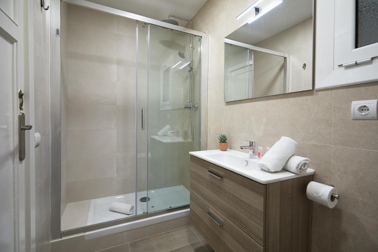 Bbarcelona Calabria Flat Apartment ภายนอก รูปภาพ