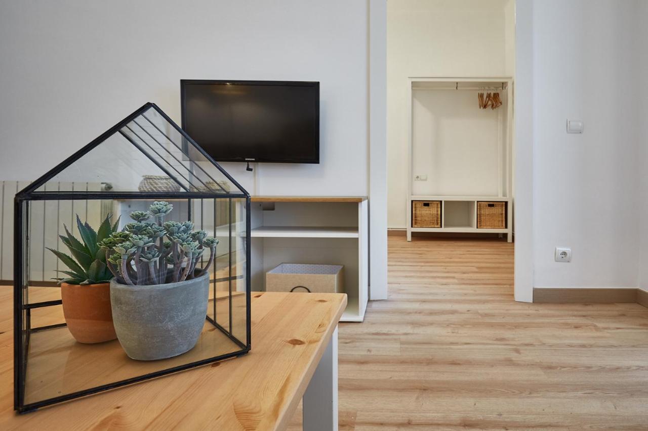 Bbarcelona Calabria Flat Apartment ภายนอก รูปภาพ